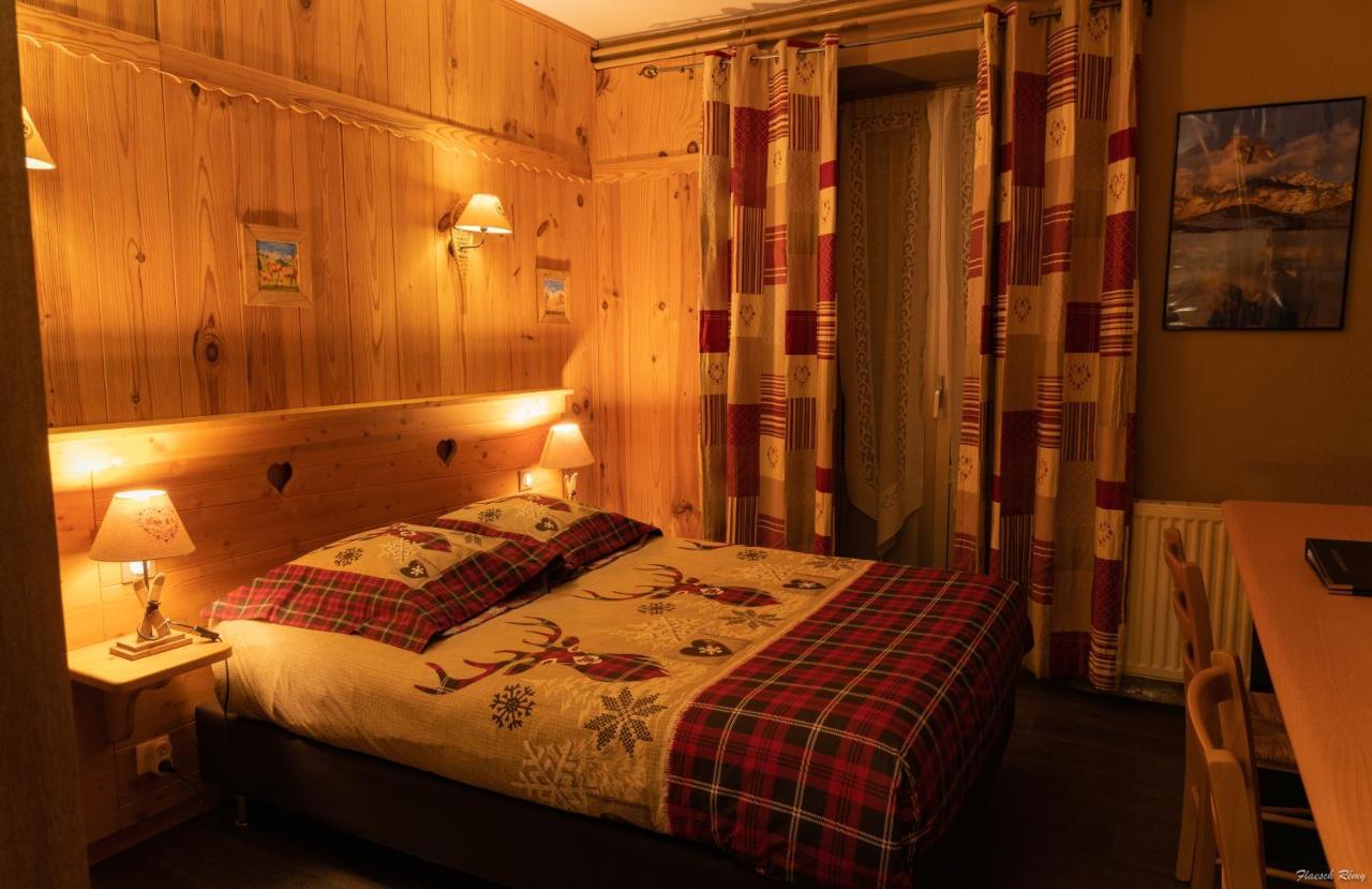 Hotel Quin Te Va Каутерец Екстериор снимка