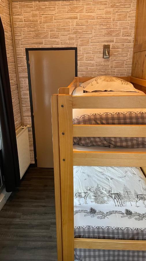 Hotel Quin Te Va Каутерец Екстериор снимка