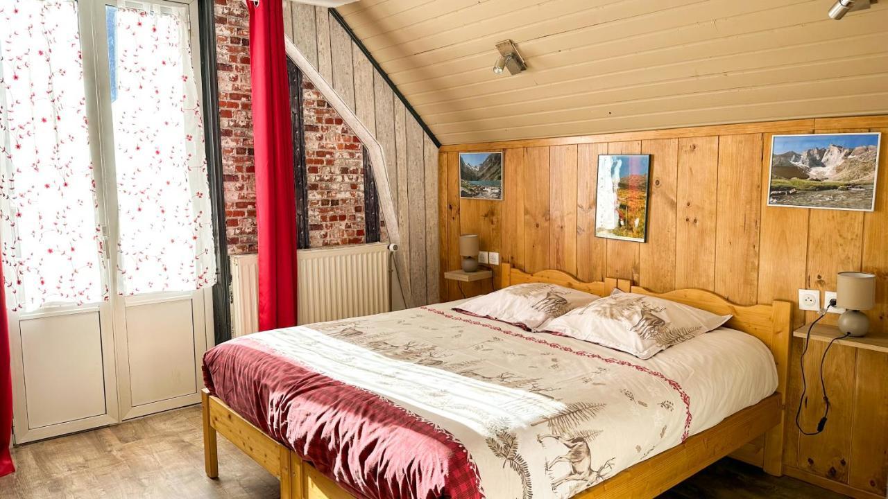 Hotel Quin Te Va Каутерец Екстериор снимка
