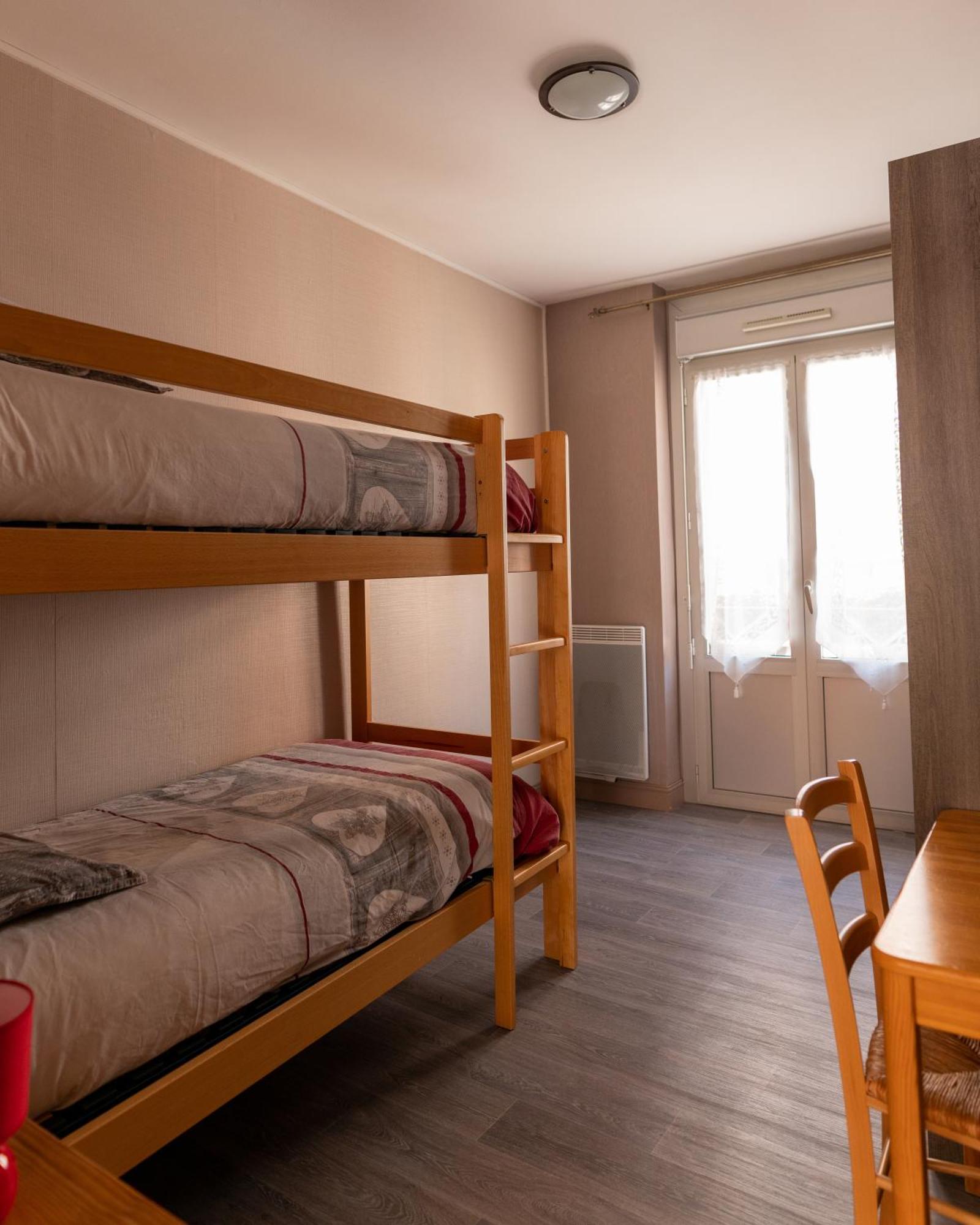 Hotel Quin Te Va Каутерец Екстериор снимка