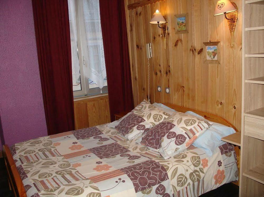 Hotel Quin Te Va Каутерец Екстериор снимка